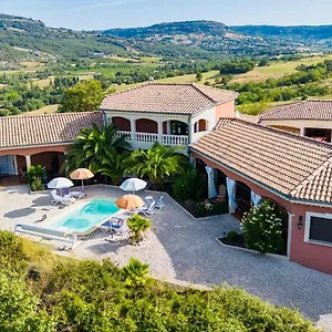 Belle Etoile Ardeche Ferienhaus