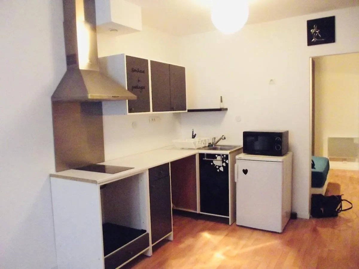 Daire Appartement Confortable Et Calme Villeneuve-de-Berg
